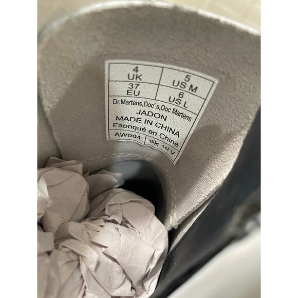 Dr. Martens Docs Jadon Platform Boots Smooth White Leather Size 6 Lightly Worn - Picture 12 of 13